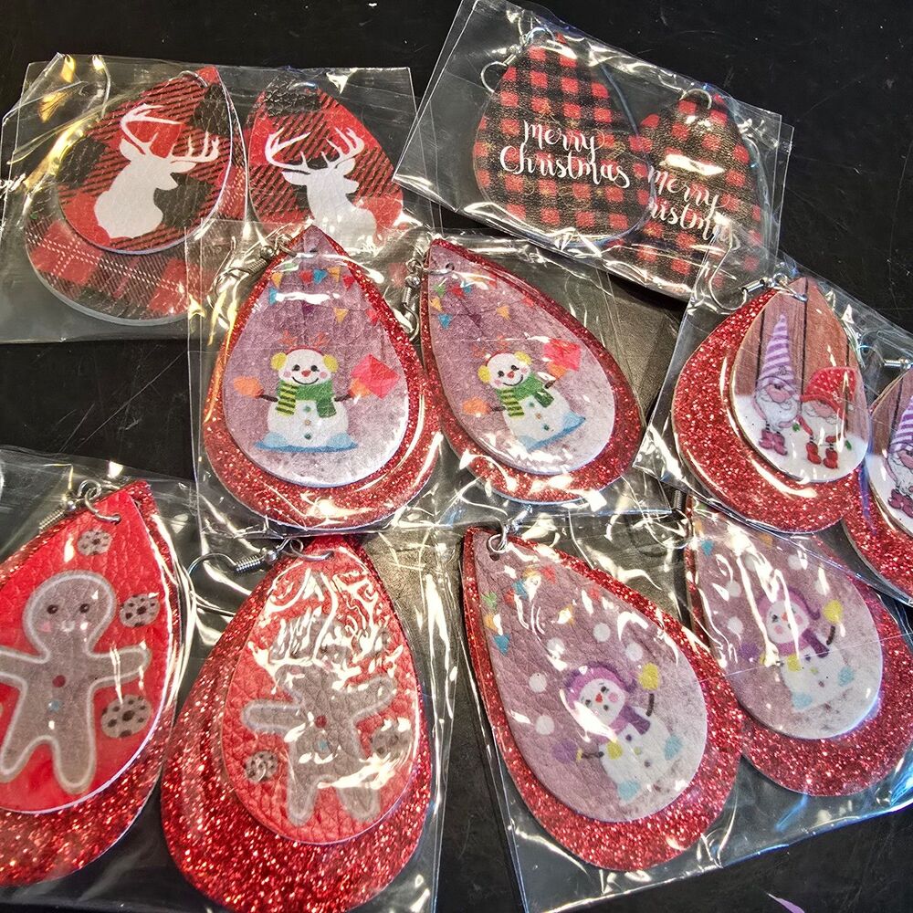 6 Christmas holiday teardrop earrings gifts stocking stuffers New!